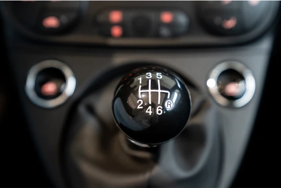 Fiat 500C 1.0 Hybrid Dolcevita | Cabrio | Navigatie | Lichtmetalen velgen | Climate Controle | Parkeersensoren |