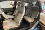 BMW i3 Basis Comfort 22 kWh | Panorama Dak | Stoelverwarming | LED | Stof/Leder | 19" Lichtmetaal |