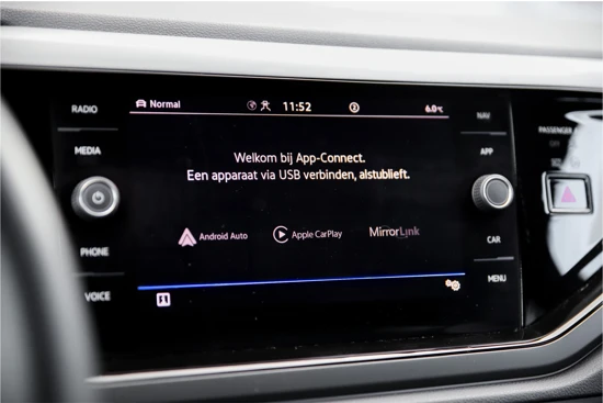 Volkswagen Taigo 1.0 TSI R-Line Business | Camera | Carplay | Stoelverwarming | Trekhaak