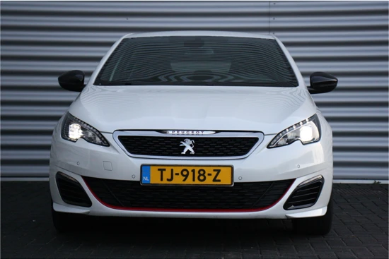 Peugeot 308 1.6 TURBO 250PK 5-DRS GTI / NAVI / LEDER / CLIMA / PDC / 18" BI-COLOR / UNIEK / CAMERA / KEYLESS / FULL-LED / ALCANTARA / WINTER