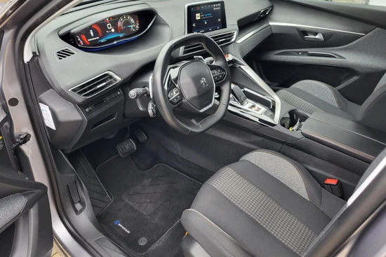 Peugeot 5008 1.6 165pk Blue Lease Executive Automaat