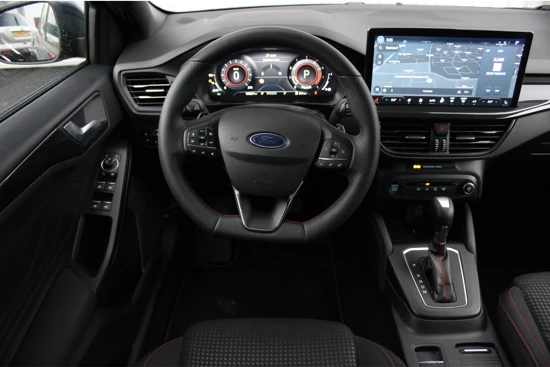 Ford Focus 1.0 125 PK ST Line X Automaat | Adaptieve Cruise | Achteruitrijcamera | Winterpack | BLIS Dodehoekdetectie! |