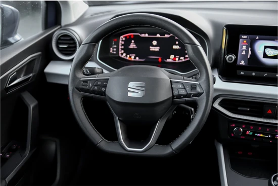 SEAT Arona 1.0 TSI Style Business Connect | Virtual Cockpit | Carplay | Stoelverwarming