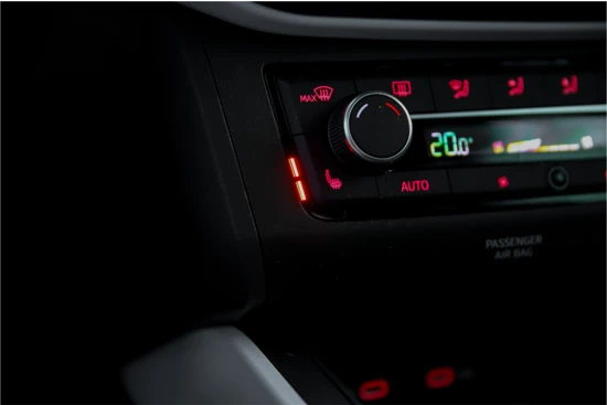 SEAT Arona 1.0 TSI Style Business Connect | Virtual Cockpit | Carplay | Stoelverwarming