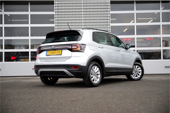 Volkswagen T-Cross Life 1.0 TSI 110 pk | Camera | Navigatie | Carplay | Stoelverwarming