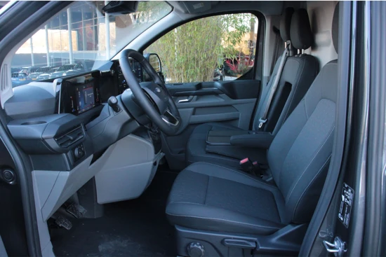 Ford Transit Custom 320 2.0 TDCI 136PK L2H1 Limited | Trekhaak | Achteruitrijcamera | Stoelverwarming | Cruise Control