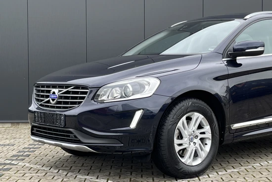 Volvo XC60 T5 Polar+ l Panoramadak l Trekhaak l Bi-Xenon | Leder l Elek. stoelen | Stoelverwarming