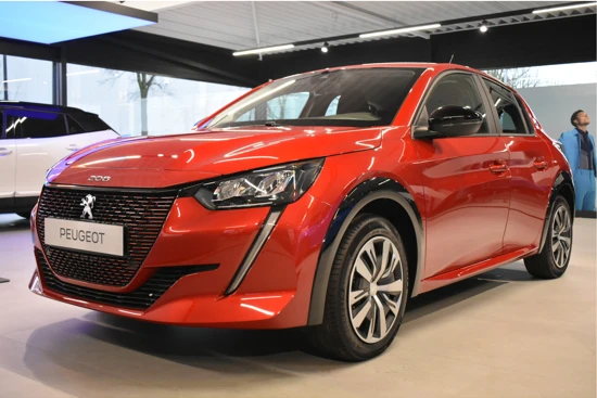 Peugeot e-208 EV Active Pack 3 Fase 50 kWh incl. BTW | €2000,- SUBSIDIE! | REGISTRATIEKORTING! | 10x VOORRAADDEAL! | DIRECT LEVERBAAR! | Navig