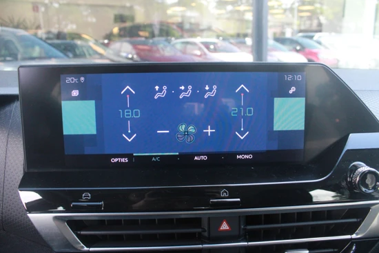 Citroën Ë-C4 Feel Pack 50 kWh | Navigatie, Climate, Camera achter, Carplay, Cruise Control