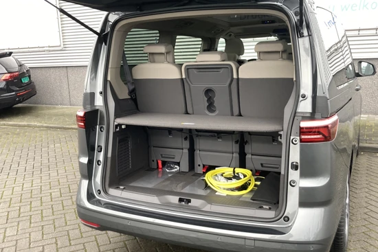 Volkswagen Multivan 1.4 eHybrid L2H1 | Harmon Kardon | Camera | 7 Persoons | Glazen dak | Elec. Schuifdeuren