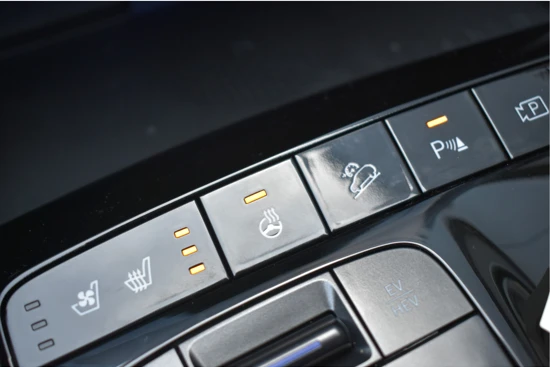 Hyundai Tucson 1.6 T-GDI PHEV N-Line 265pk Automaat | VOORRAADACTIE! | Adaptieve cruise control | Achteruitrijcamera | Parkeersensoren v+a | St