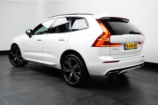 Volvo XC60 T8 Twin Engine R-Design | 21-inch | Panorama dak | Camera | BLIS | Adap. Cruise | Trekhaak