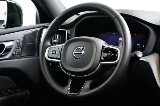 Volvo XC60 B5 265pk R-Design | Harman/Kardon | Panorama dak | 21 inch | Trekhaak | Camera | DAB