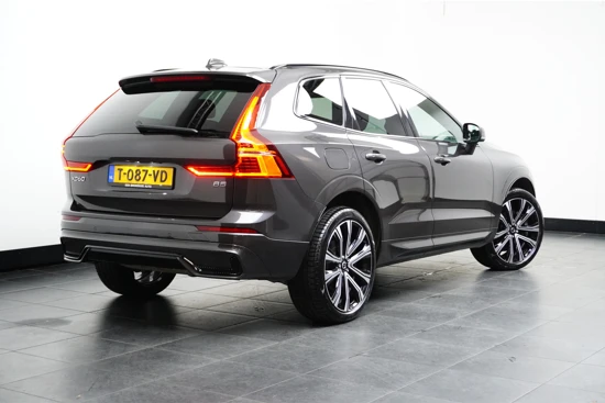 Volvo XC60 B5 265pk R-Design | Harman/Kardon | Panorama dak | 21 inch | Trekhaak | Camera | DAB