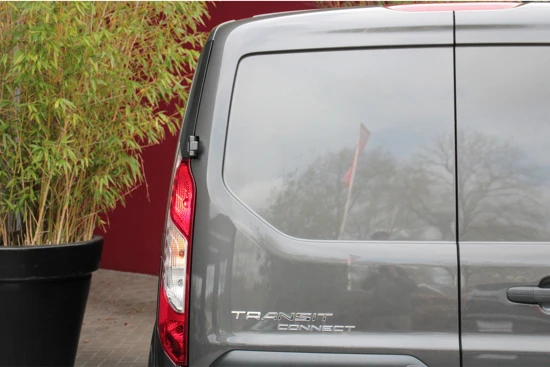 Ford Transit Connect L2 120PK Automaat Limited | Schuifdeur L+R | Achteruitrijcamera | Xenon | Winterset | Bearlock