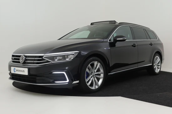 Volkswagen Passat Variant 1.4 TSI 218PK PHEV GTE Business | Panorama dak | Navi | El. stoelen | Leder | Winterpakket | Matrix Led | 360° camera |