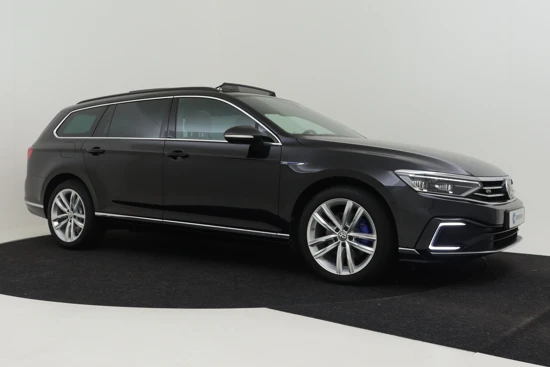 Volkswagen Passat Variant 1.4 TSI 218PK PHEV GTE Business | Panorama dak | Navi | El. stoelen | Leder | Winterpakket | Matrix Led | 360° camera |