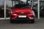 Volvo C40 Recharge Single Motor Plus 69KW/H | Warmtepomp | Stuur/Stoelverwarming | Camera | 19-inch | Panoramadak | € 2.000 subsidie