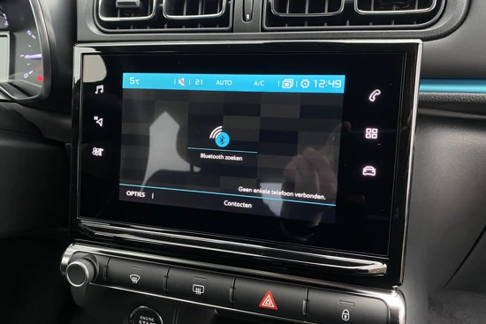 Citroën C3 1.2 PureTech Feel Edition | Cruise Control | Parkeercamera + Sensoren achter | Keyless entry/Start | Navi | Carplay