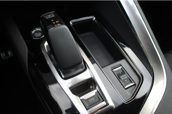 Peugeot 3008 1.6 Hybrid4 300PK GT PACK | Adap. Cruise C. | Camera | LED | Keyless | Dodehoek | Lane Assist