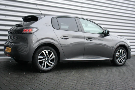 Peugeot 208 1.2 PURETECH 75PK STYLE / NAVI / CLIMA / LED / PDC / 16" LMV / CAMERA / BLUETOOTH / CRUISECONTROL / DIRECT LEVERBAAR / €4.000,-