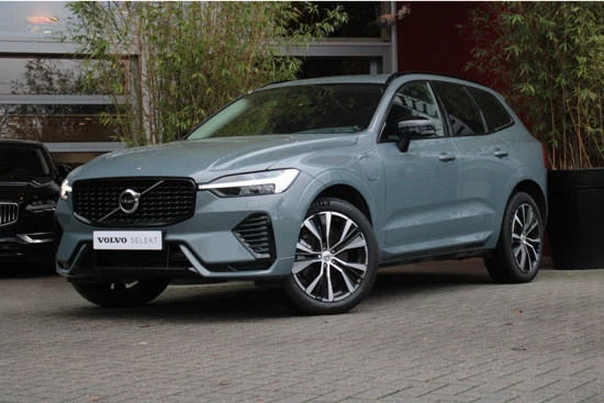 Volvo XC60 2.0 Recharge T6 AWD Plus dark | Trekhaak | Adaptive Cruise met Stuurhulp | Schuifdak | Stuur- en stoelverwarming voor & achter |