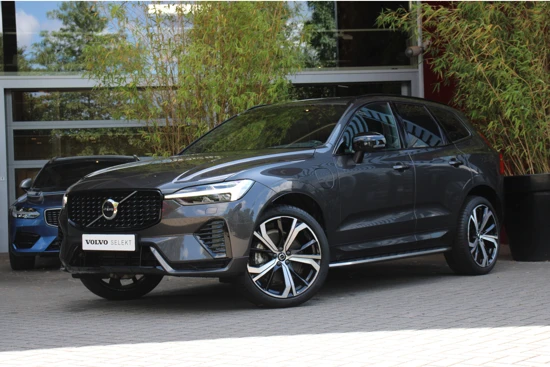 Volvo XC60 Recharge T6 AWD Ultimate Dark Long Range | Trekhaak | Camera | Memory Seats | Schuifdak | Pilot Assist | 21" velgen