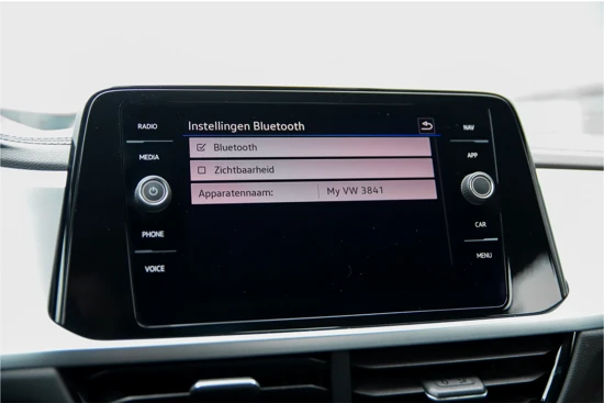 Volkswagen T-Roc 1.0 TSI Life | Camera | Navigatie | Carplay | Cruise control