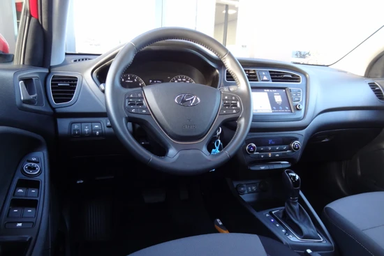 Hyundai i20 1.0 T-GDI Comfort | AUTOMAAT | NAVIGATIE | ACHTERUITRIJCAMERA | CLIMATE CONTROL | CRUISE CONTROL