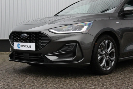 Ford Focus Wagon ST-Line 1.0 125PK | Groot scherm! | Navigatie | Winter Pack | Achteruitrijcamera | CruiseControl |