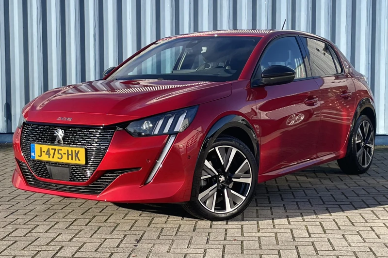 Peugeot 208 1.2 GT-Line 100PK