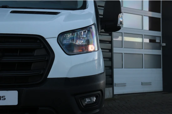 Ford Transit MCA 350 2.0 TDCI L2H2 Trend | Navigatie | Camera | Apple Carplay / Android Auto | Parkeersensoren achter | Trekhaak | Trekgewich