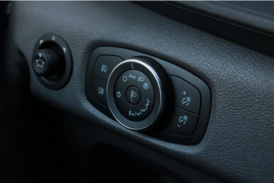 Ford Transit MCA 350 2.0 TDCI L2H2 Trend | Navigatie | Camera | Apple Carplay / Android Auto | Parkeersensoren achter | Trekhaak | Trekgewich