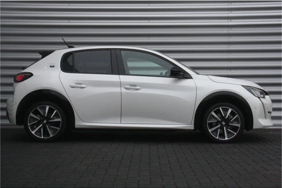 Peugeot e-208 EV 136PK GT PACK / NAVI / LEDER / CLIMA / PDC / 17" LMV / CAMERA / KEYLESS / I-COCKPIT / PARELMOER /