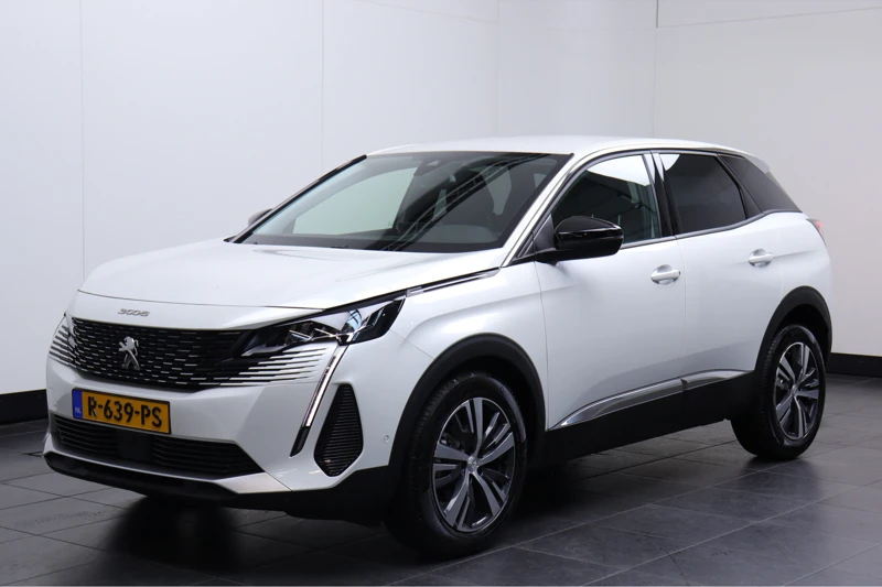 Peugeot 3008 1.2 130Pk Allure | Automaat | Camera | Leder\Stof | Stoelverwarming | Dode hoek | Keyless | Carplay | Rijstrooksensor |