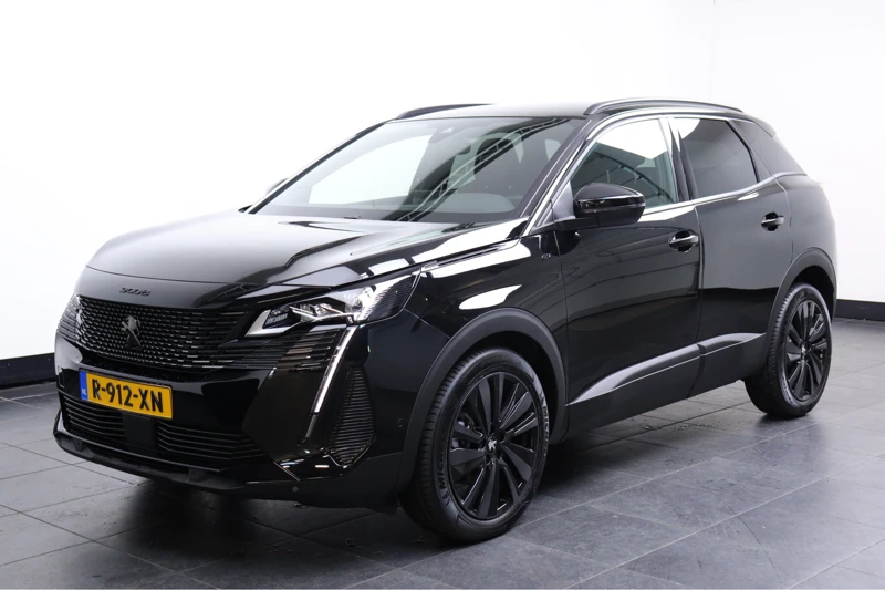 Peugeot 3008 1.2 130PK GT Pack | Automaat | Adpatieve Cruise | Stoelverwarming | Dode hoek | BLACK PACK | 19'' Lichtmetaal |