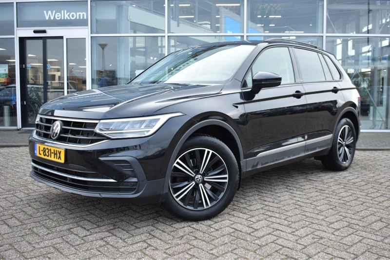 Volkswagen Tiguan 1.5 TSI 150PK DSG-7 Life + | NAVIGATIE | CAMERA | STANDKACHEL | TREKHAAK