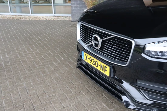 Volvo XC90 T8 AWD Recharge R-Design | Schuifdak | Camera | Stoelverwarming | Standkachel met Volvo On Call App | Carbon Inleg | Adaptieve C