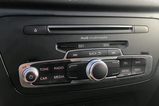 Audi Q3 1.4 TFSI 150pk S-Edition | Elektrische achterklep | S-line Interieur | Camera | Navigatie | Inklapbare spiegels