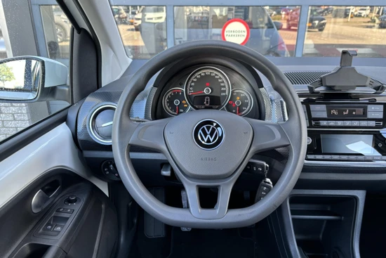 Volkswagen up! 1.0 MPI 65 5MT