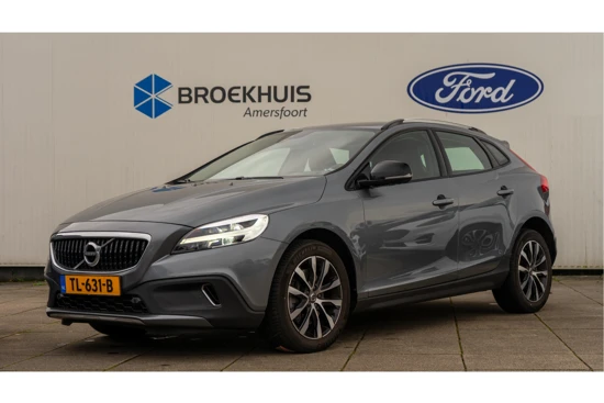 Volvo V40 Cross Country 1.5 T3 Dynamic Edition