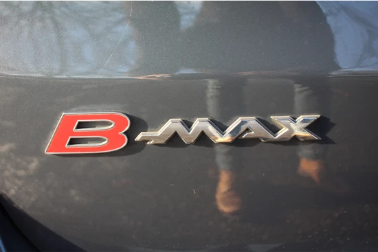 Ford B-MAX 1.0EB TITATIUM | DEALER ONDERHOUDEN! | NAVI | NL-AUTO! | CLIMA | CRUISE | CAMERA | TREKHAAK | PARK SENS V+A | VOORRUITVERWARMING