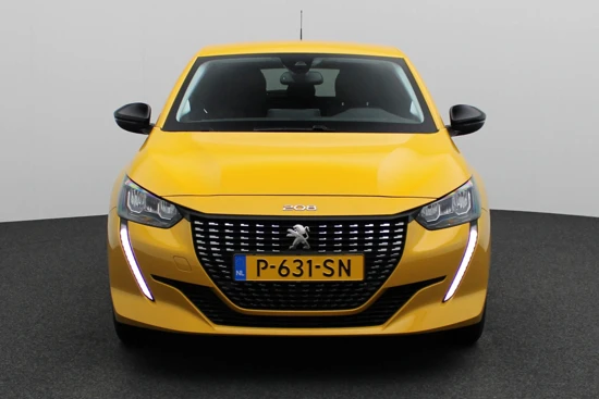 Peugeot 208 1.2 75PK Allure | Apple/Android carplay | Clima | 16" lichtmetaal | Bluetooth | Parkeersensoren achter | Touchscreen |