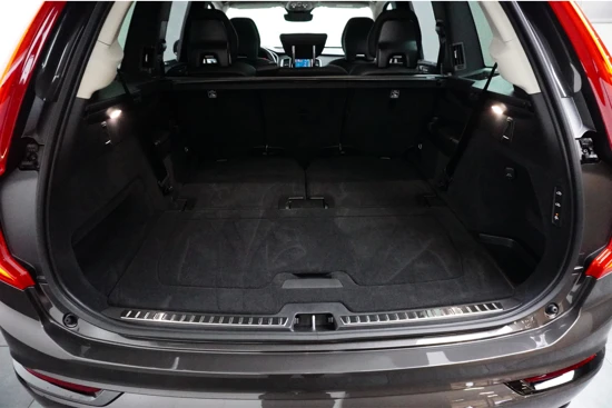 Volvo XC90 T8 Recharge AWD Ultimate Dark | Nappa leder | Stoelverkoeling en -verwarming | Bowers & Wilkins audio | Luchtvering | 360o camer