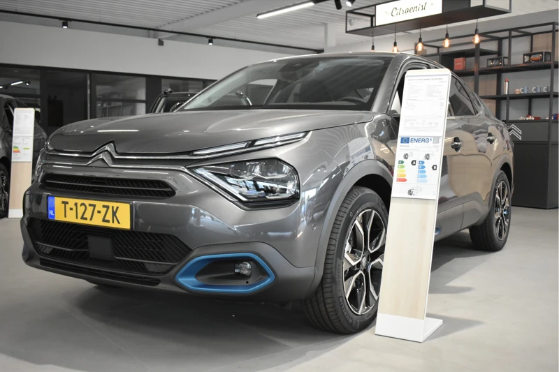 Citroën Ë-C4 X EV Shine 50 kWh 3 Fase Incl. BTW | VOORRAADACTIE! | Navigatie | Vol-Leder | Massage Stoelen | Stoel/Stuurverwarming | Achteruitr