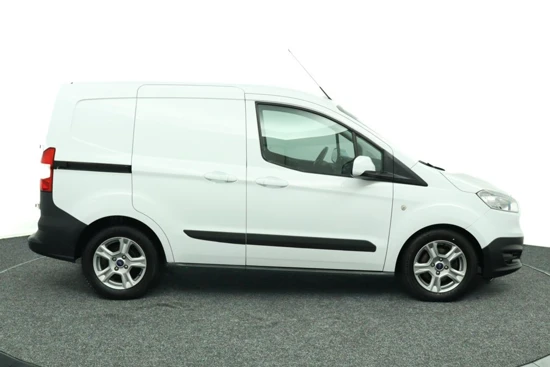 Ford Transit Courier 1.5 TDCI Trend | Navigatie | Camera | Climate Control | Betimmering | Lichtmetalen Velgen