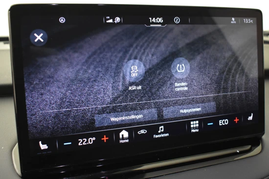 Škoda Enyaq iV 60 180pk | Adaptief cruise control | Navigatie | App connect | Leder bekleding | Privacy glass | Led koplampen | Dab radio | Key