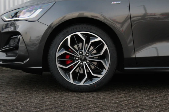 Ford Focus 1.0 EcoBoost Hybrid ST Line X | 18 inch | Winterpack | Achteruitrijcamera |