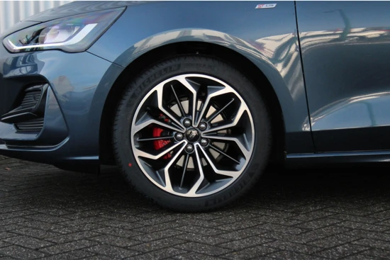 Ford Focus 1.0 EcoBoost Hybrid ST Line X | Direct rijden! |18 inch | Winterpack | Achteruitrijcamera | CruiseControl |