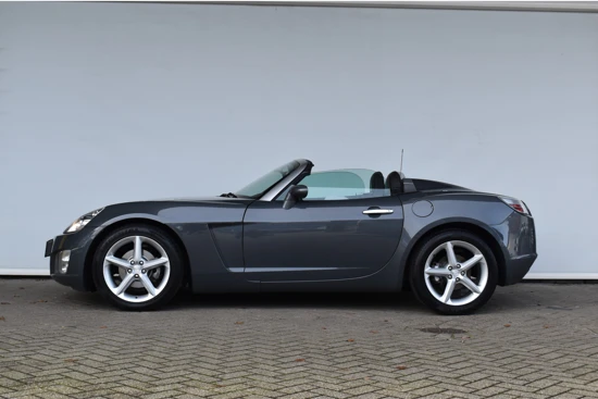 Opel GT 2.0 Turbo | origineel Nederlands | 265 PK | dealeronderhouden | nieuwstaat |